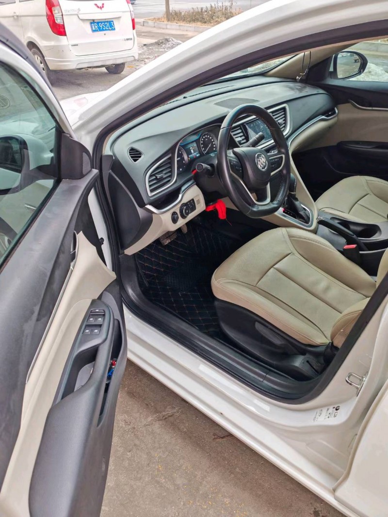 保定20年别克英朗6