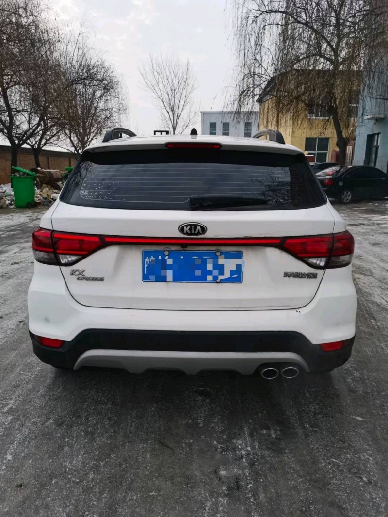 保定19年起亚KXCROSS9