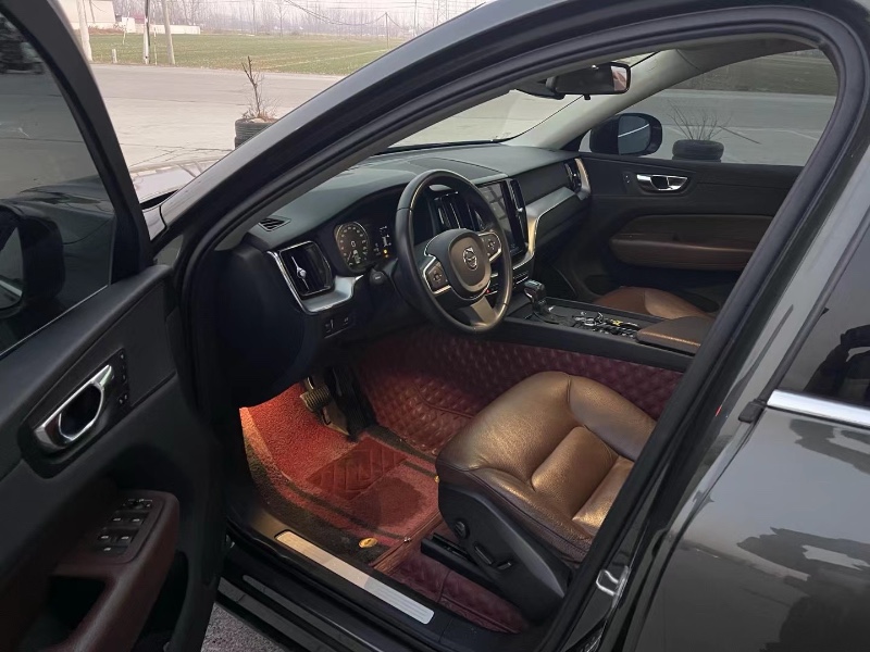 徐州19年沃尔沃XC603