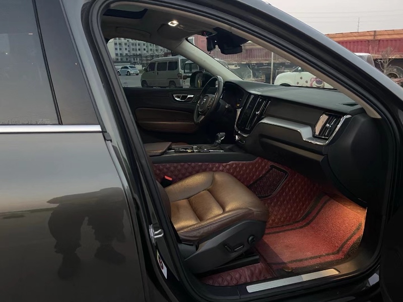 徐州19年沃尔沃XC608