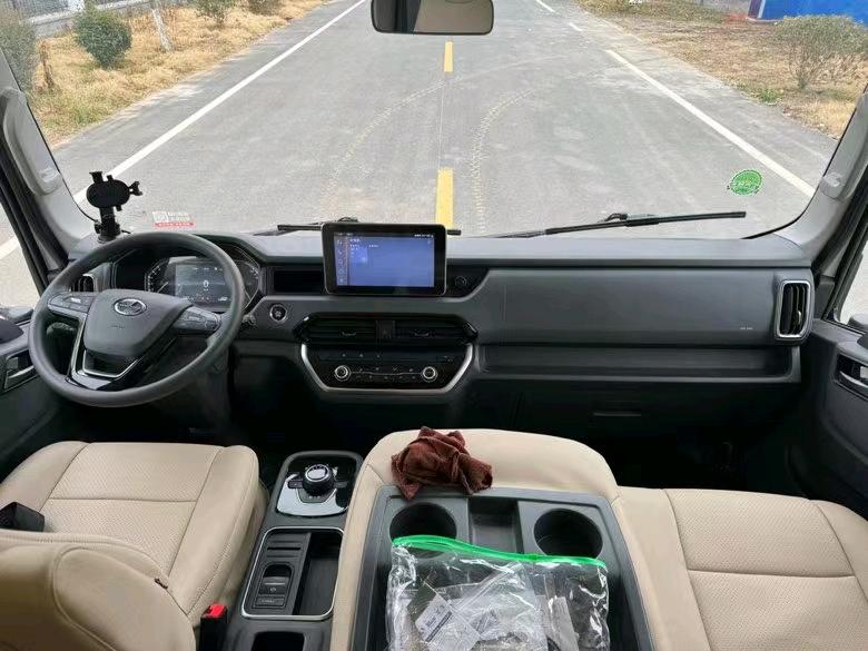 盐城23年上汽集团跃进H500房车5