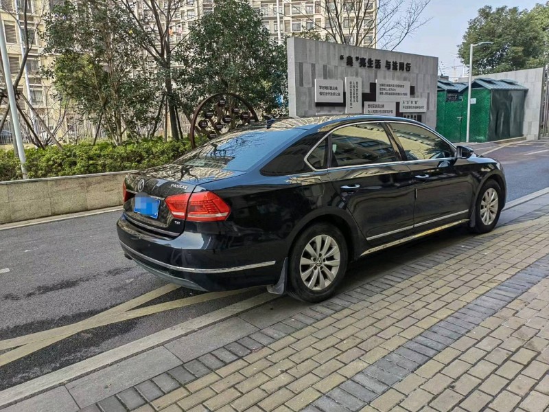 苏州15年大众帕萨特8