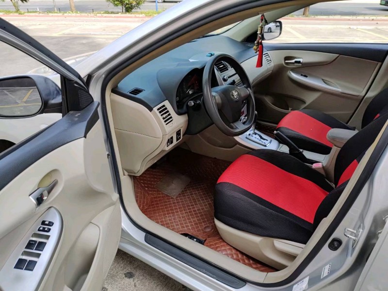 佛山13年丰田卡罗拉6