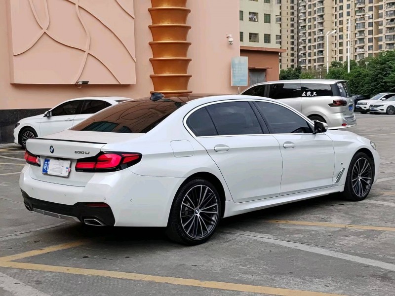 佛山21年宝马5系5