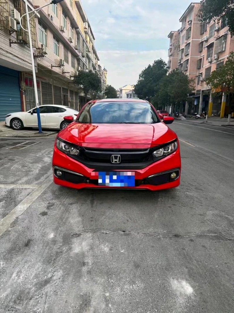 邵阳19年本田思域1