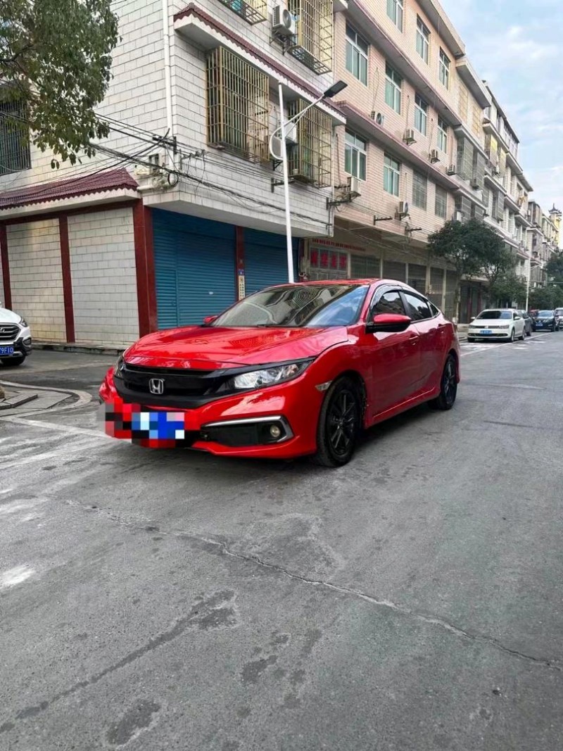邵阳19年本田思域2