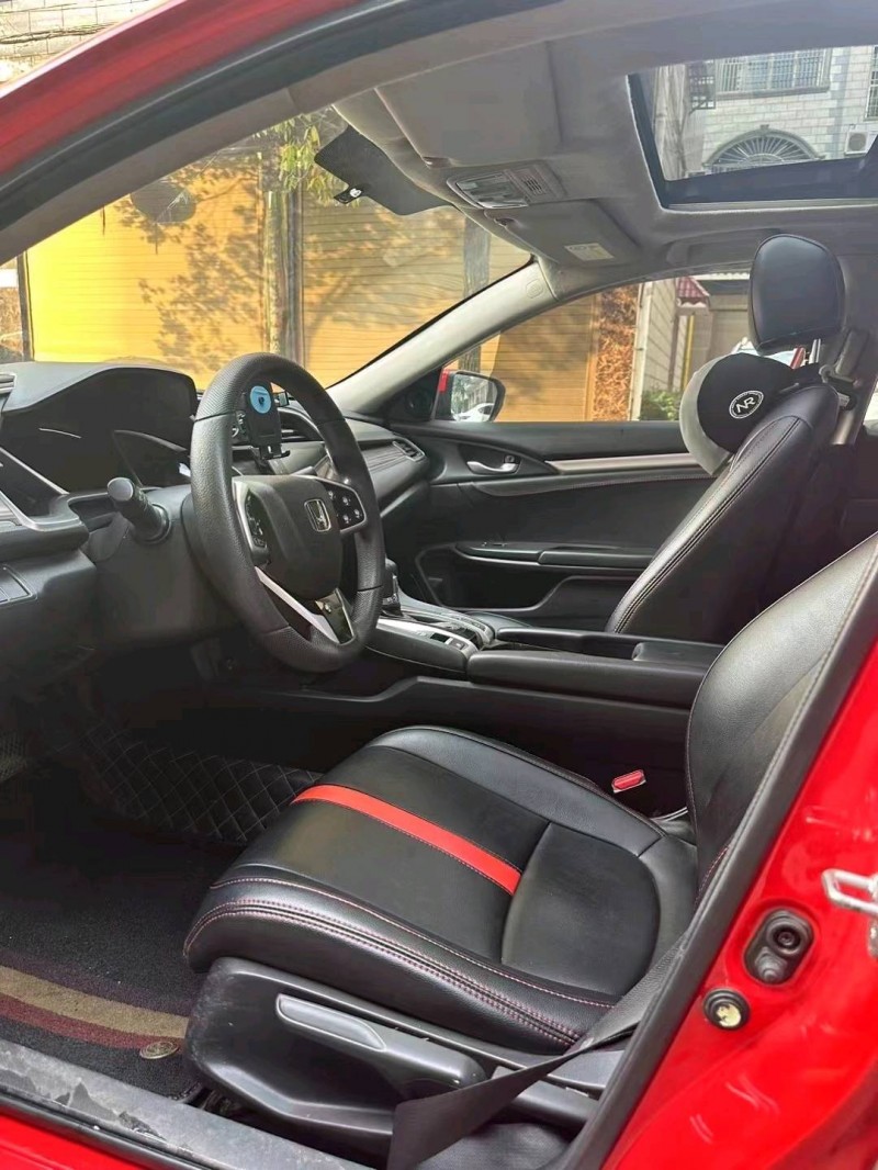 邵阳19年本田思域5