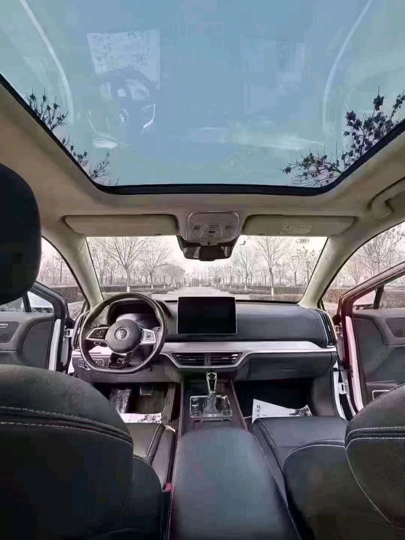 珠海20年比亚迪唐5