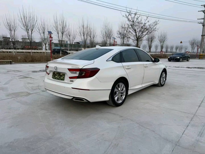 徐州20年本田雅阁8