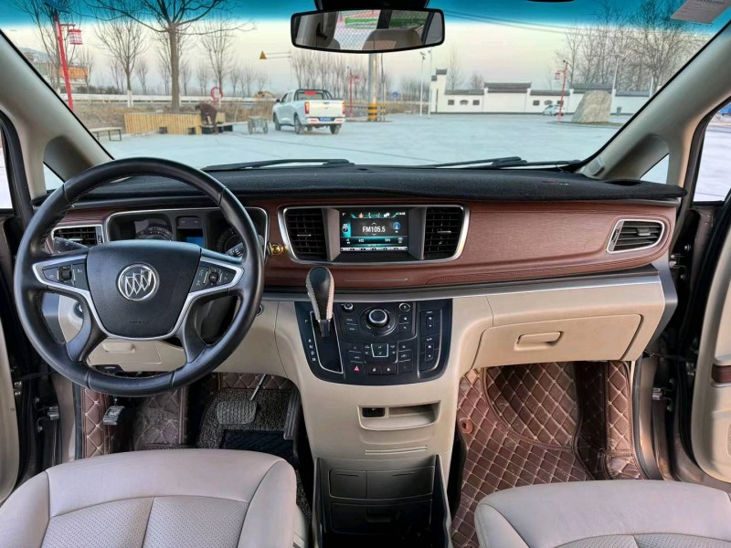 徐州17年别克GL85