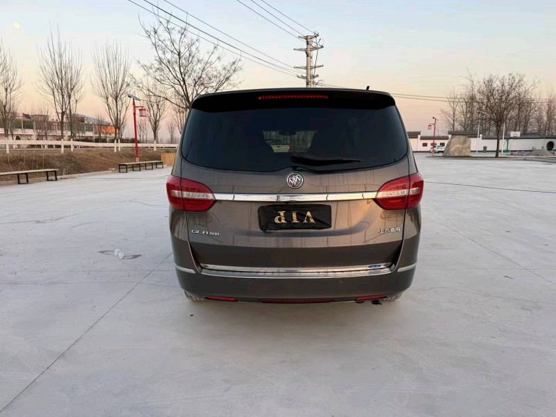 徐州17年别克GL89