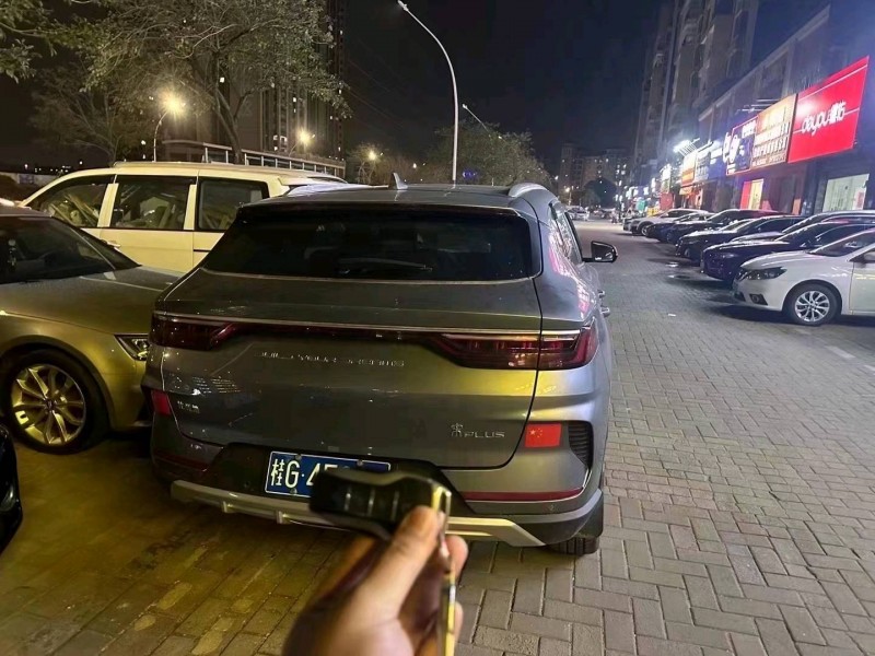 珠海21年比亚迪宋3