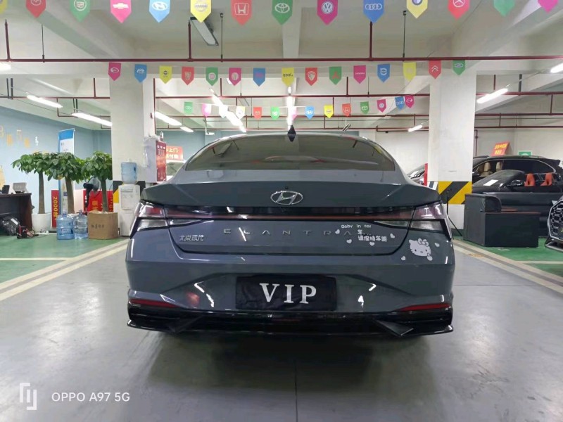 成都21年现代伊兰特9