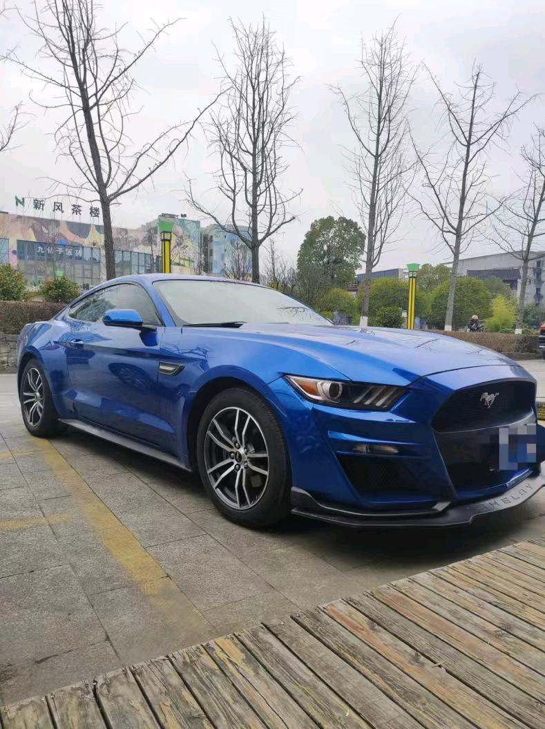 重庆17年福特野马3