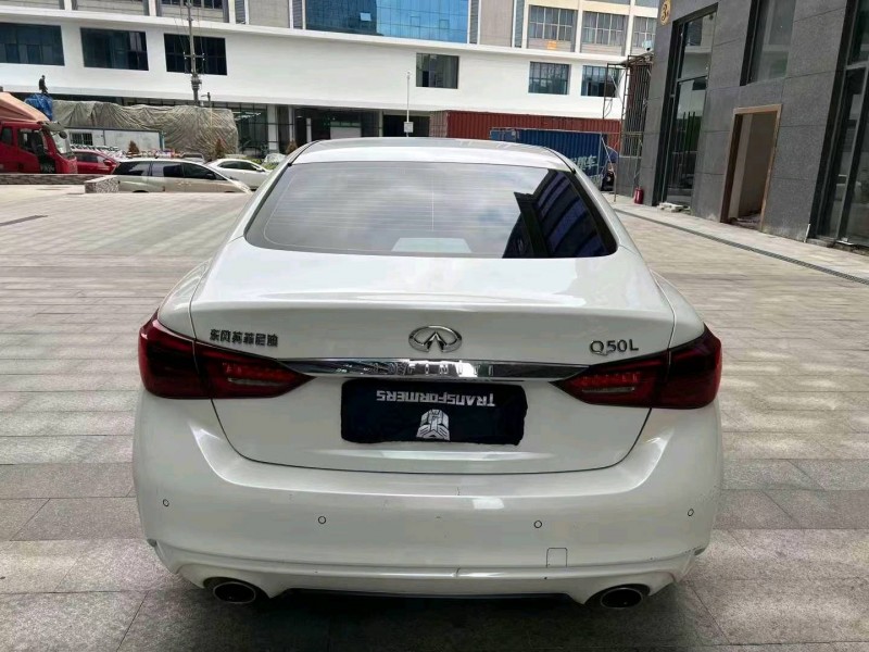 中山20年英菲尼迪Q50L2