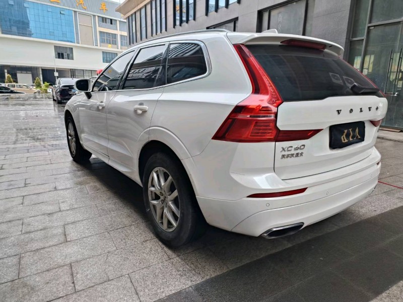 中山19年沃尔沃XC605
