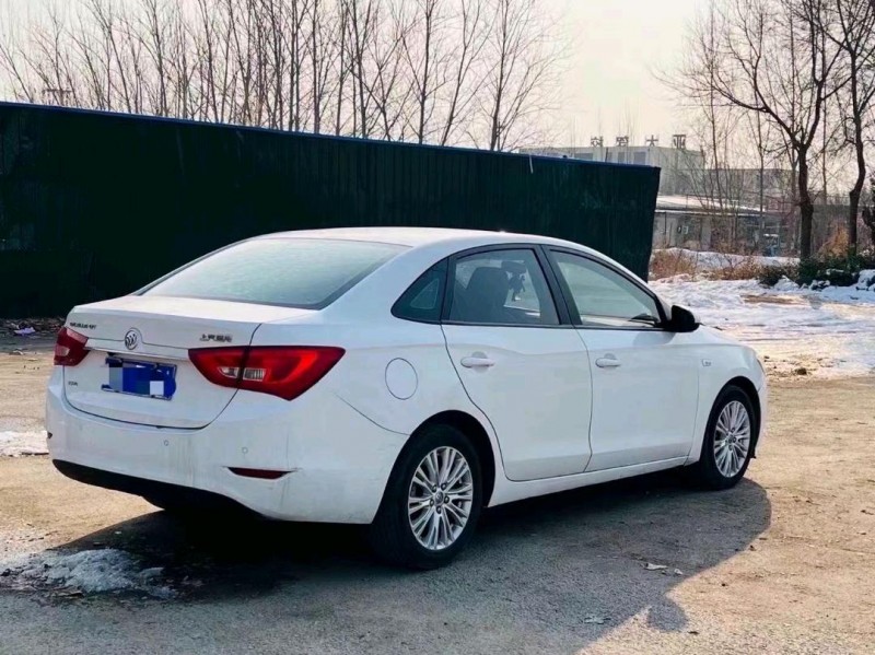 淄博17年别克英朗5