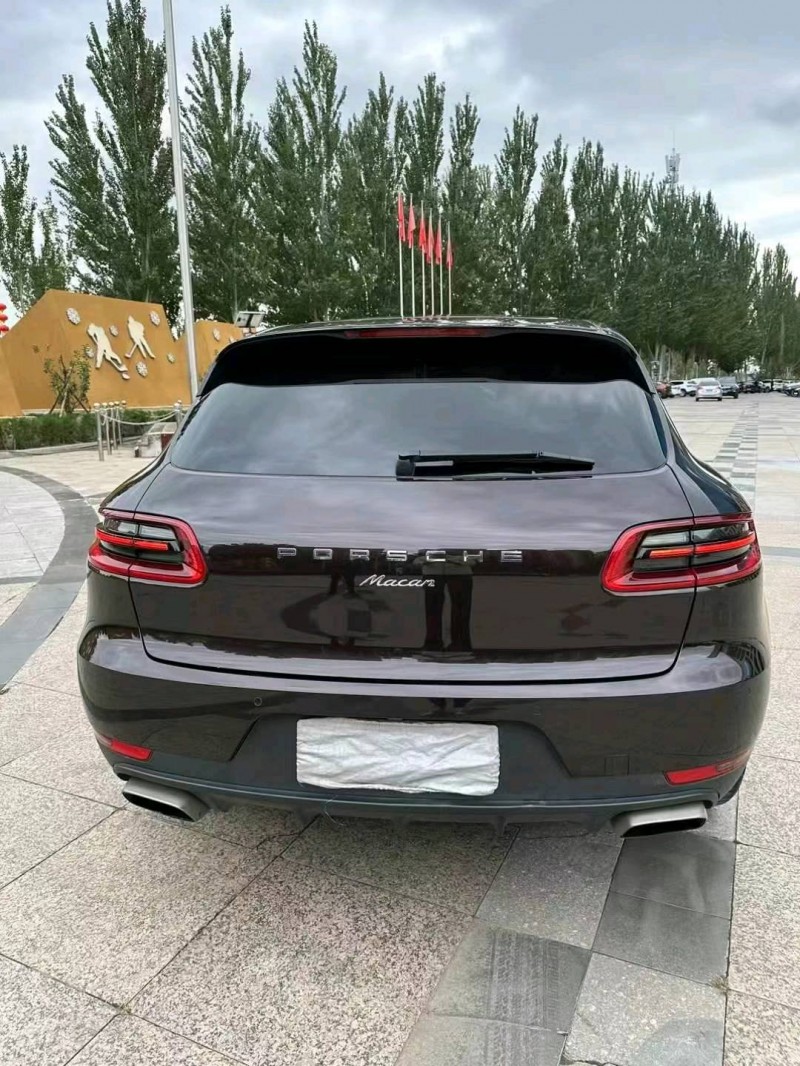 邯郸16年保时捷Macan7