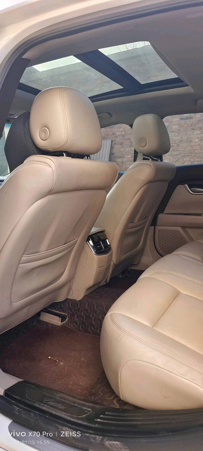 邯郸17年凯迪拉克XTS7