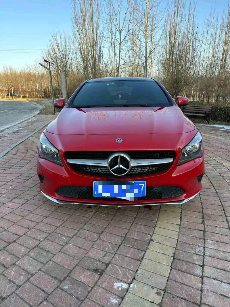邯郸18年奔驰CLA1