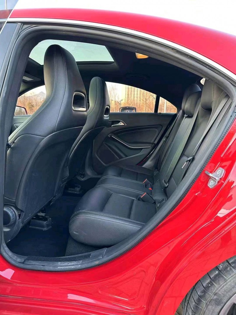 邯郸18年奔驰CLA6