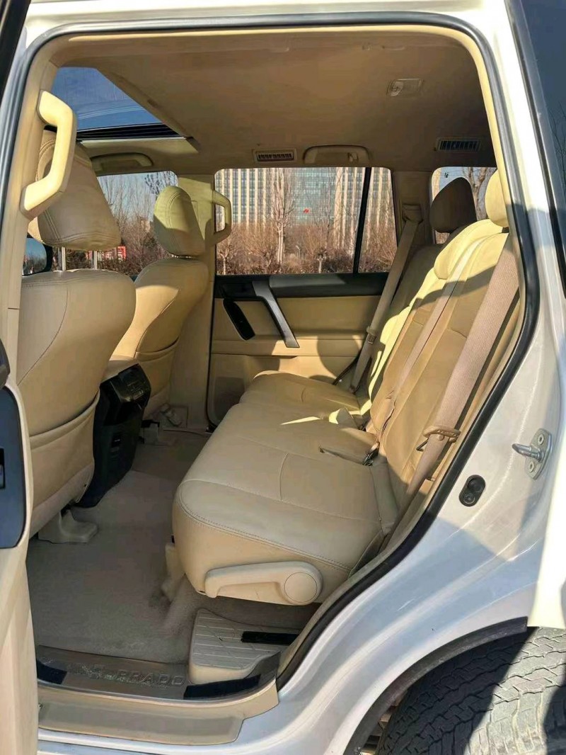 邯郸16年丰田普拉多5