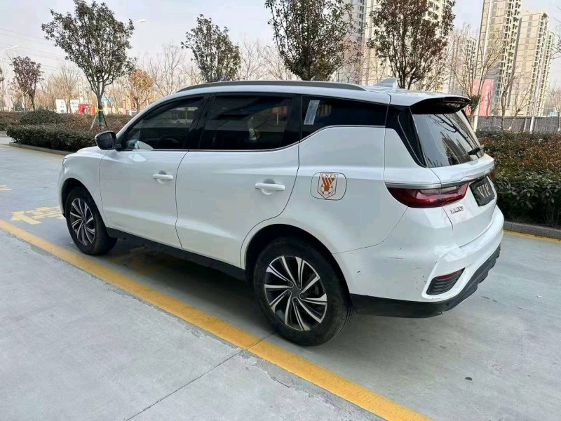 东营20年吉利远景X63