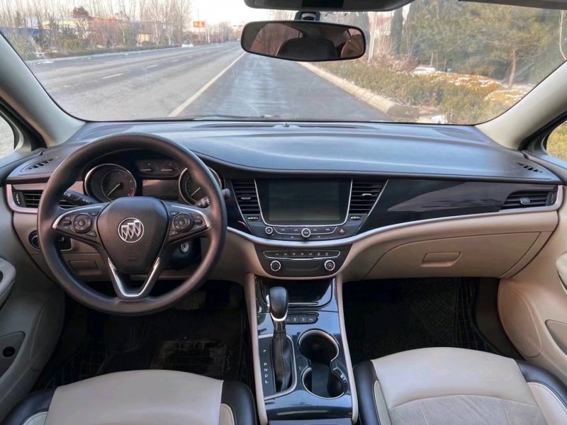 枣庄17年别克威朗5