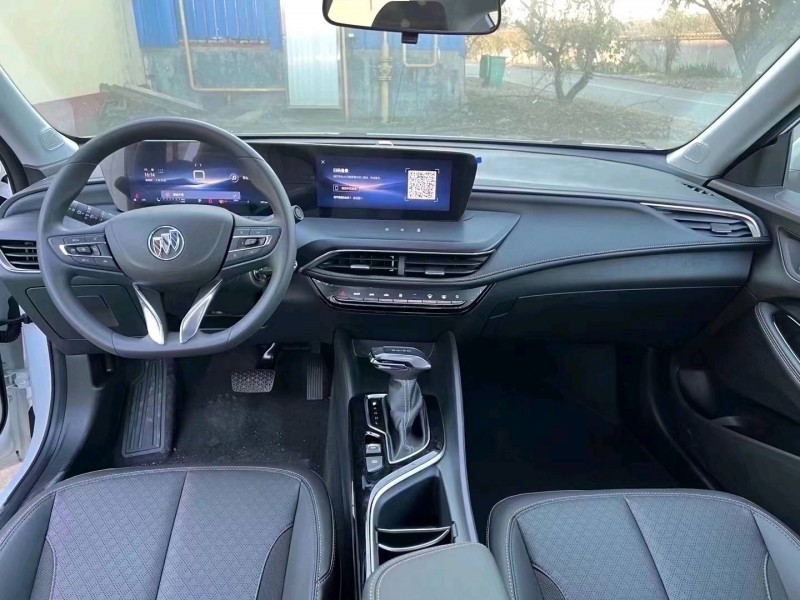 枣庄23年别克威朗9