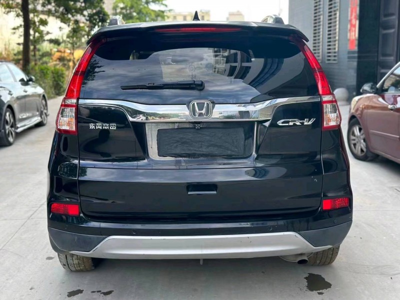 汕头16年本田CRV8