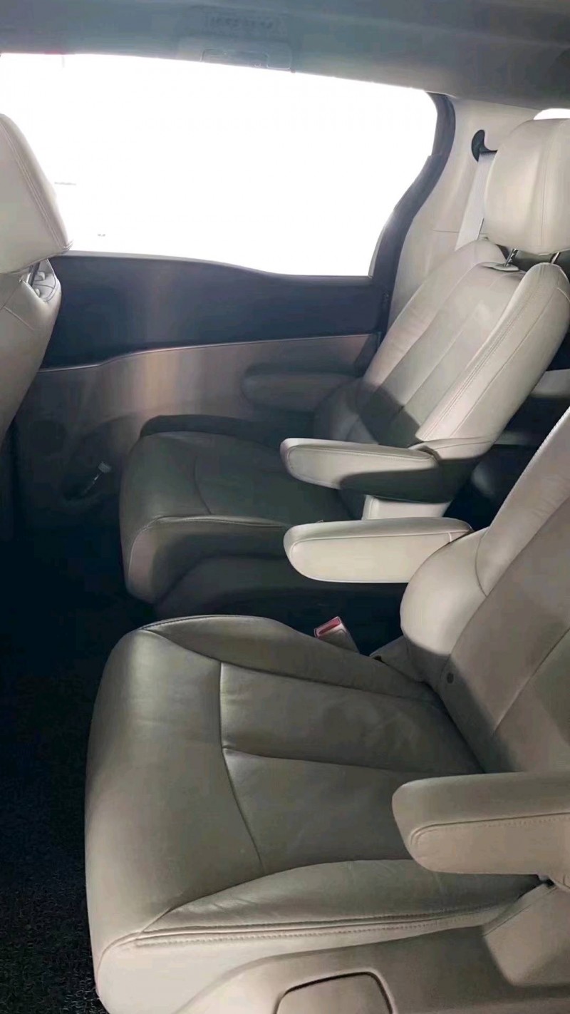 青岛18年别克GL86