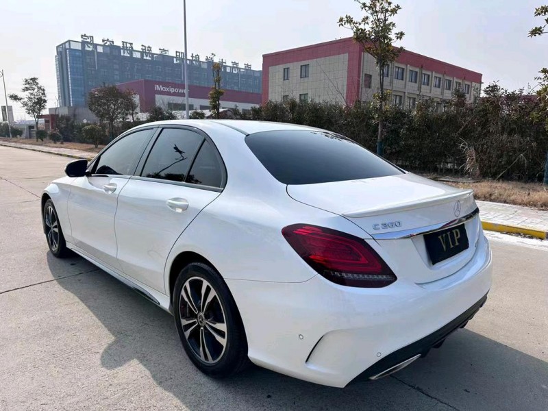 盐城19年奔驰C8