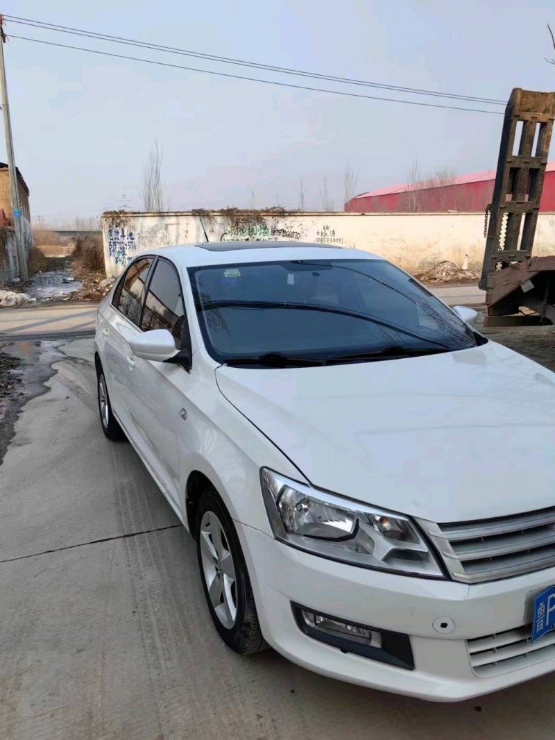 保定15年大众桑塔纳3