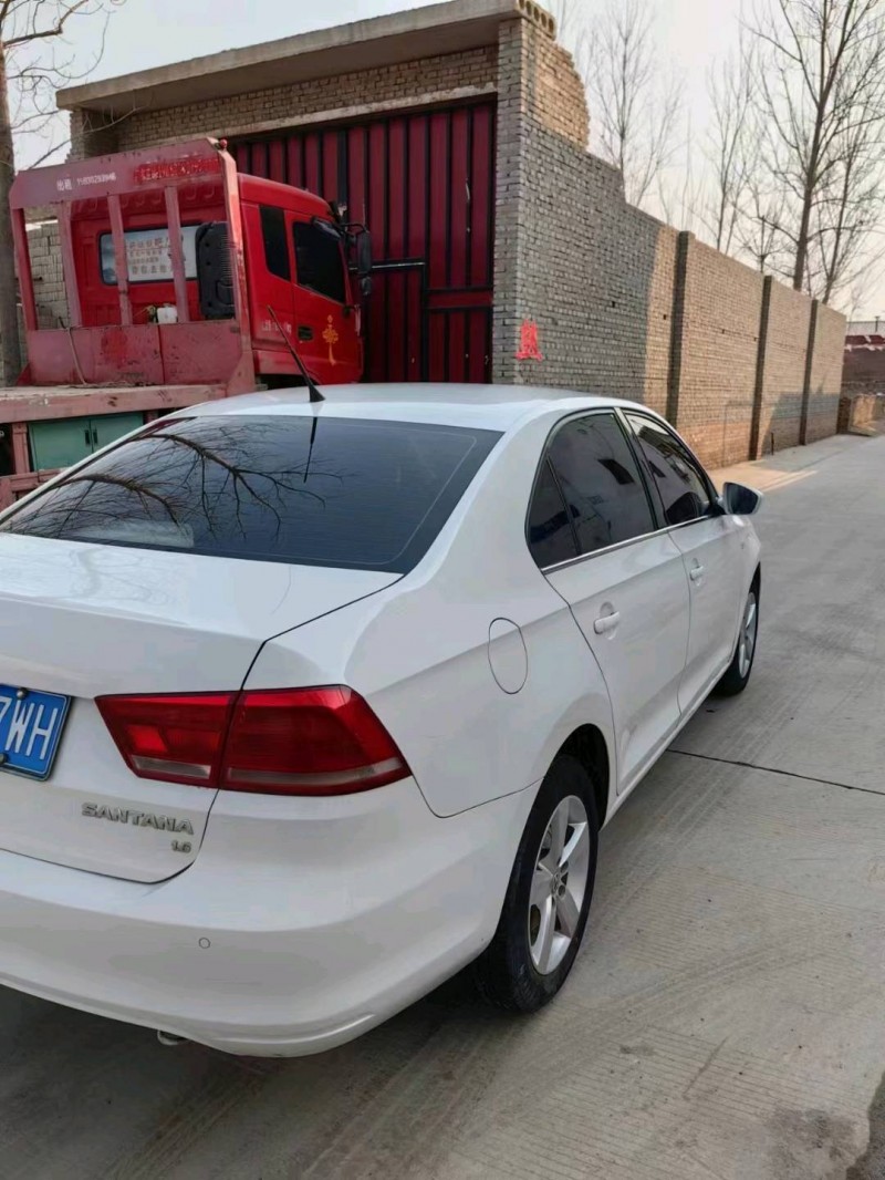 保定15年大众桑塔纳8