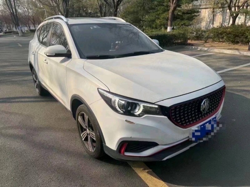 青岛17年名爵ZS3