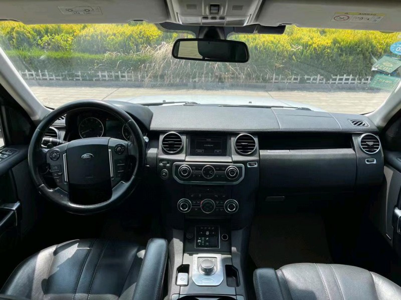 盐城14年路虎发现6