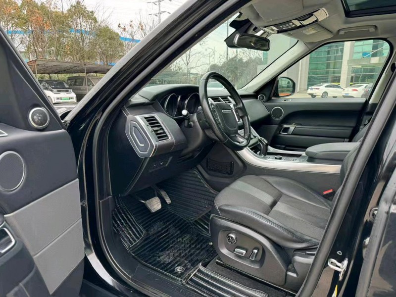 盐城16年路虎揽胜运动7