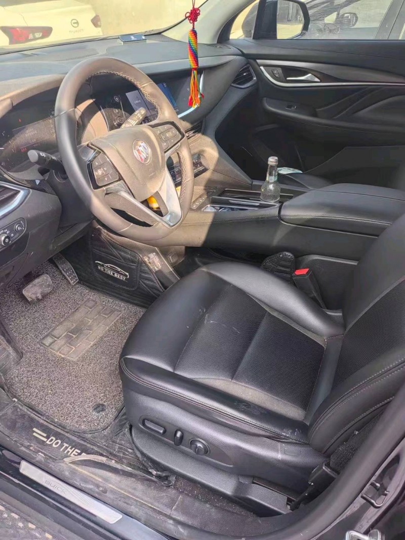 枣庄20年别克昂科旗3