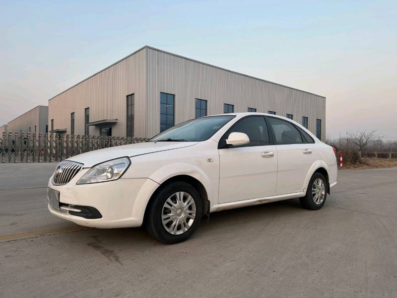 徐州17年别克凯越3