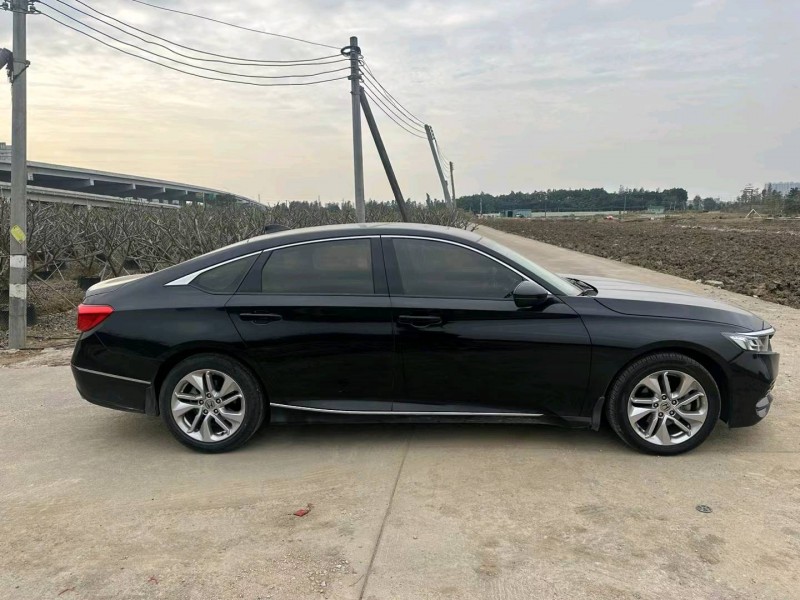 广州19年本田雅阁3