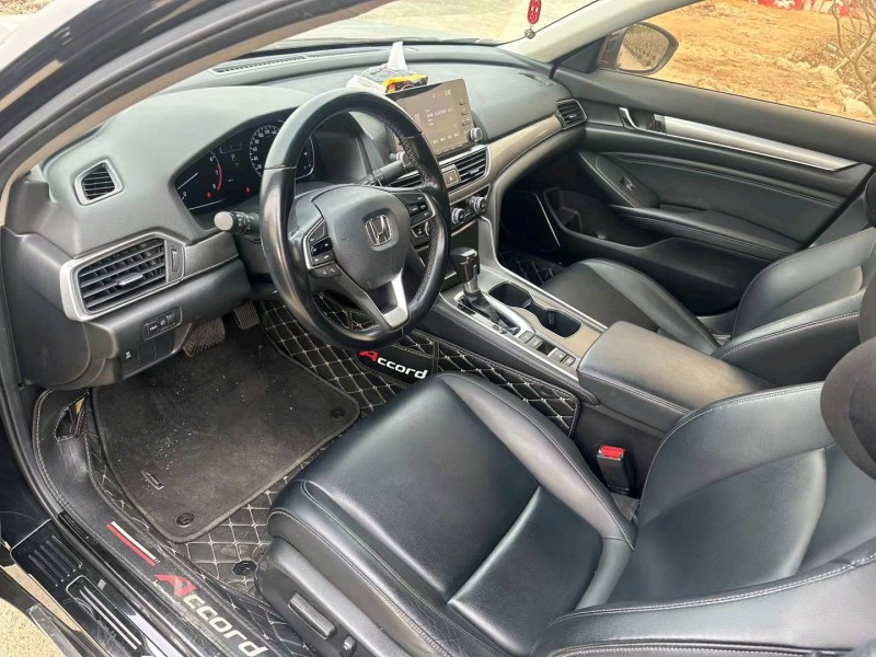 广州19年本田雅阁6