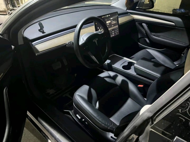 广州21年特斯拉MODEL 32