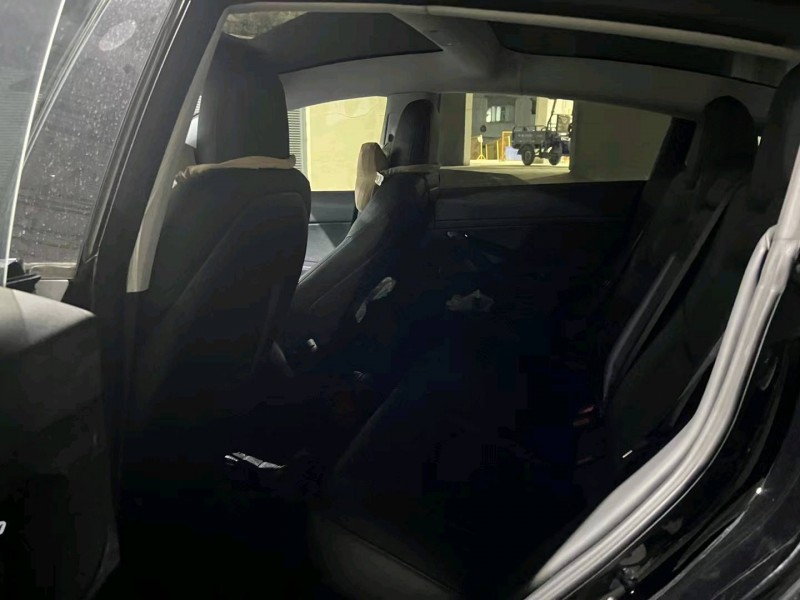 广州21年特斯拉MODEL 34