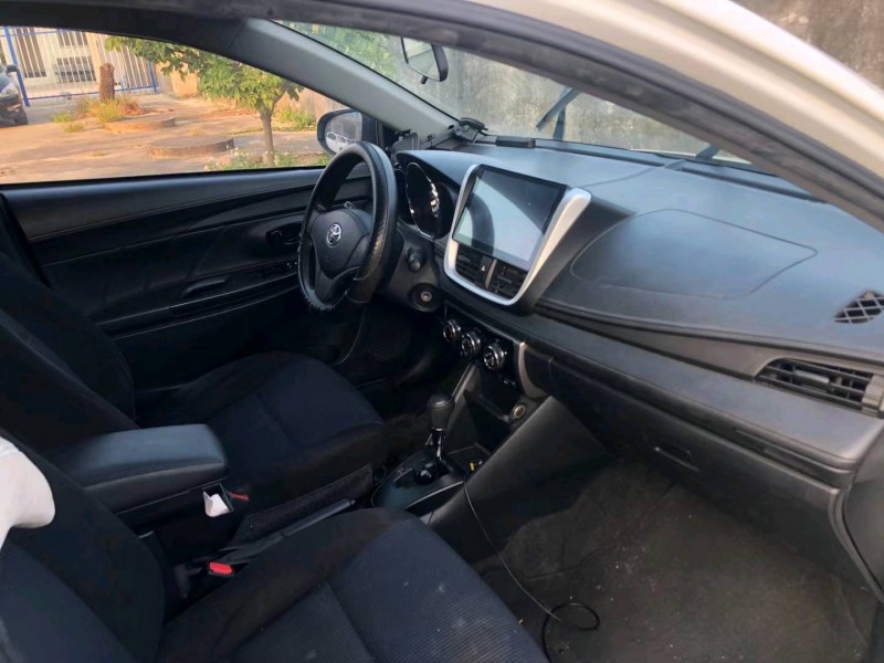 广州19年丰田YARiS L 致炫8