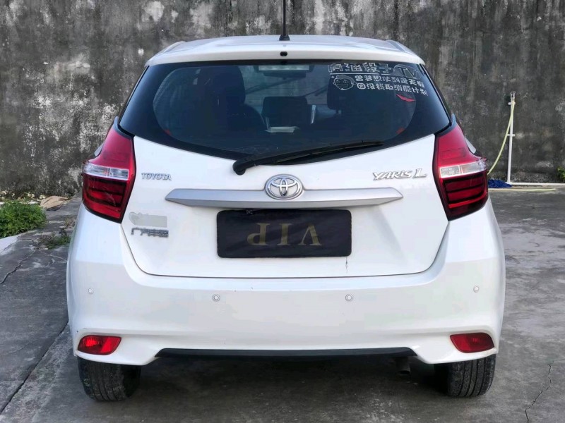 广州19年丰田YARiS L 致炫9