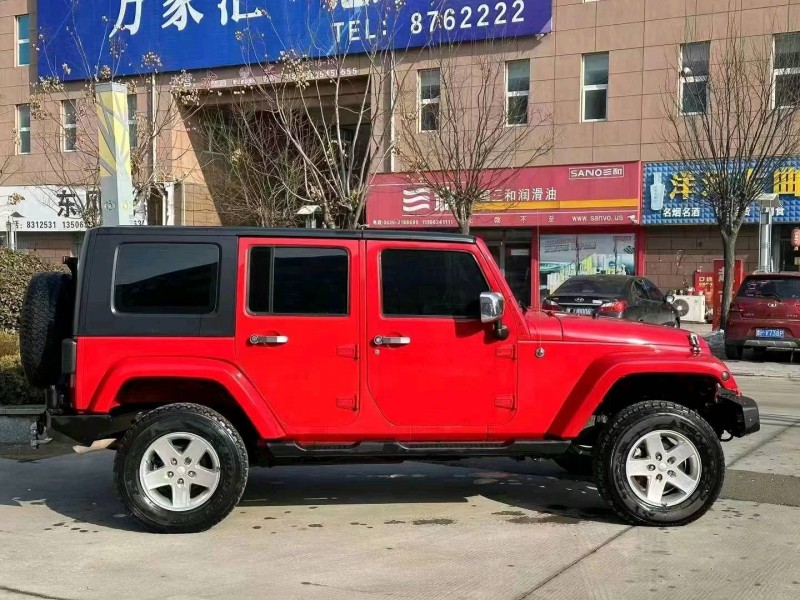 枣庄10年Jeep牧马人8