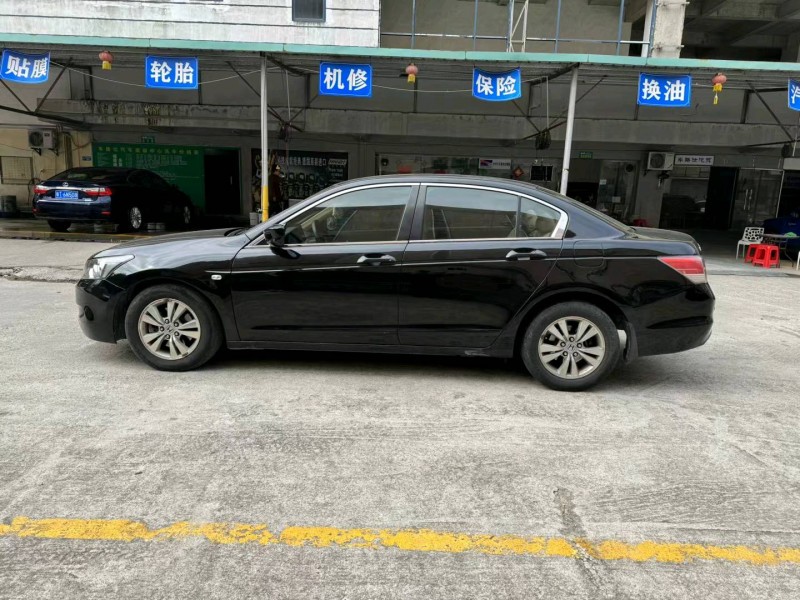 广州09年本田雅阁4