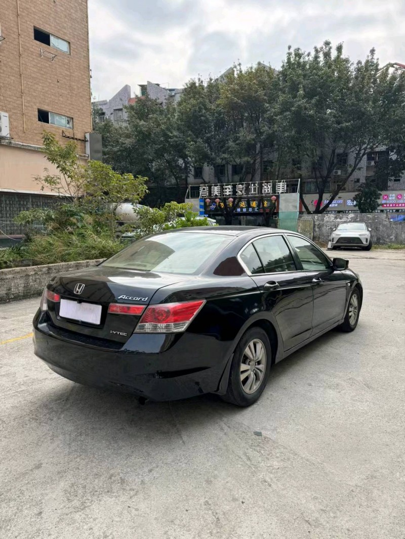 广州09年本田雅阁5