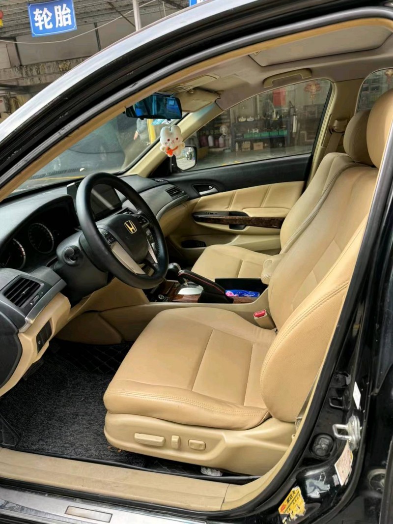 广州09年本田雅阁6