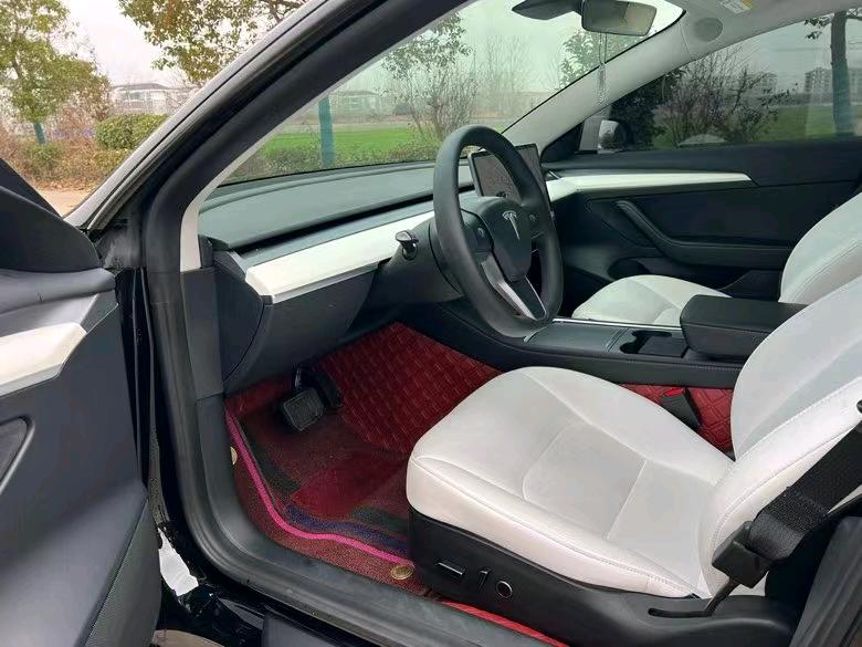 鹽城23年特斯拉MODEL 36